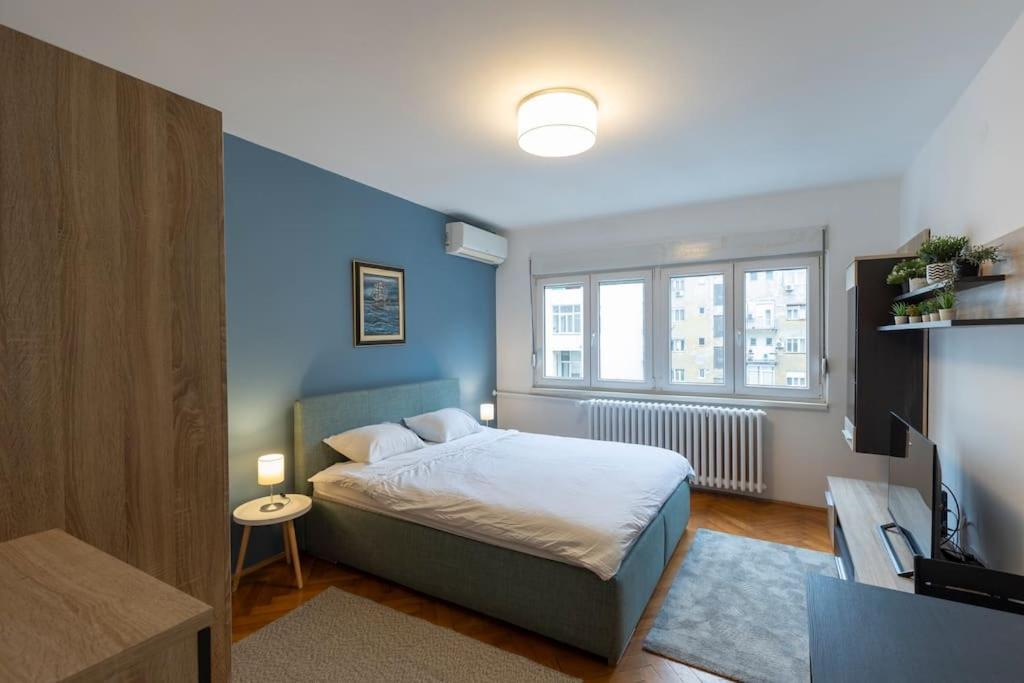 Center Apartment
